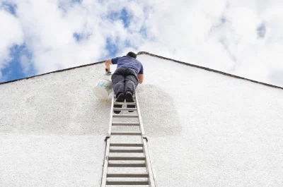 Peinture extérieure à Pessat-Villeneuve — façades et ravalement